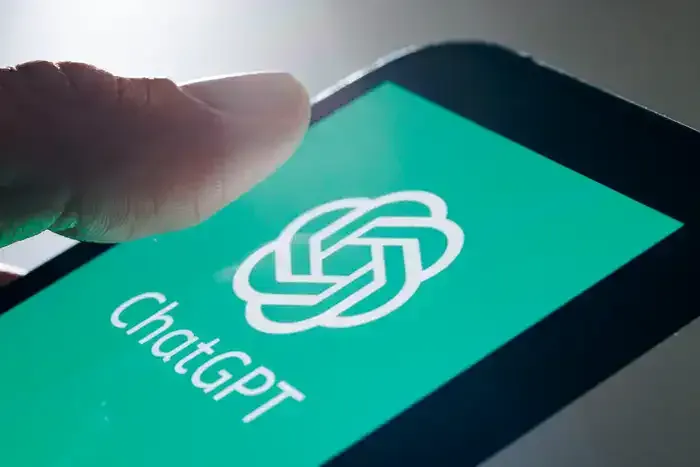 Application de chat intelligent pour conversations et assistance en ligne, compatible sur smartphones et tablettes, optimisée pour l'engagement utilisateur.